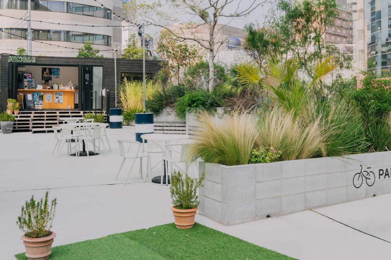 Namba Garden Square Apartment Osaka Dış mekan fotoğraf